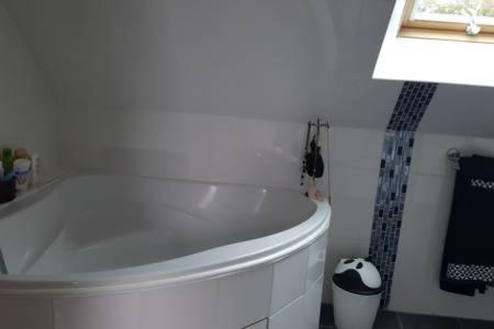 Chambre D'Hotes Chez L'Habitant 몬트리오스수르로아 외부 사진